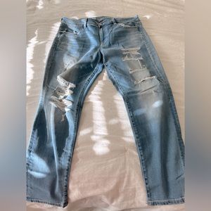 American Eagle distressed jeans